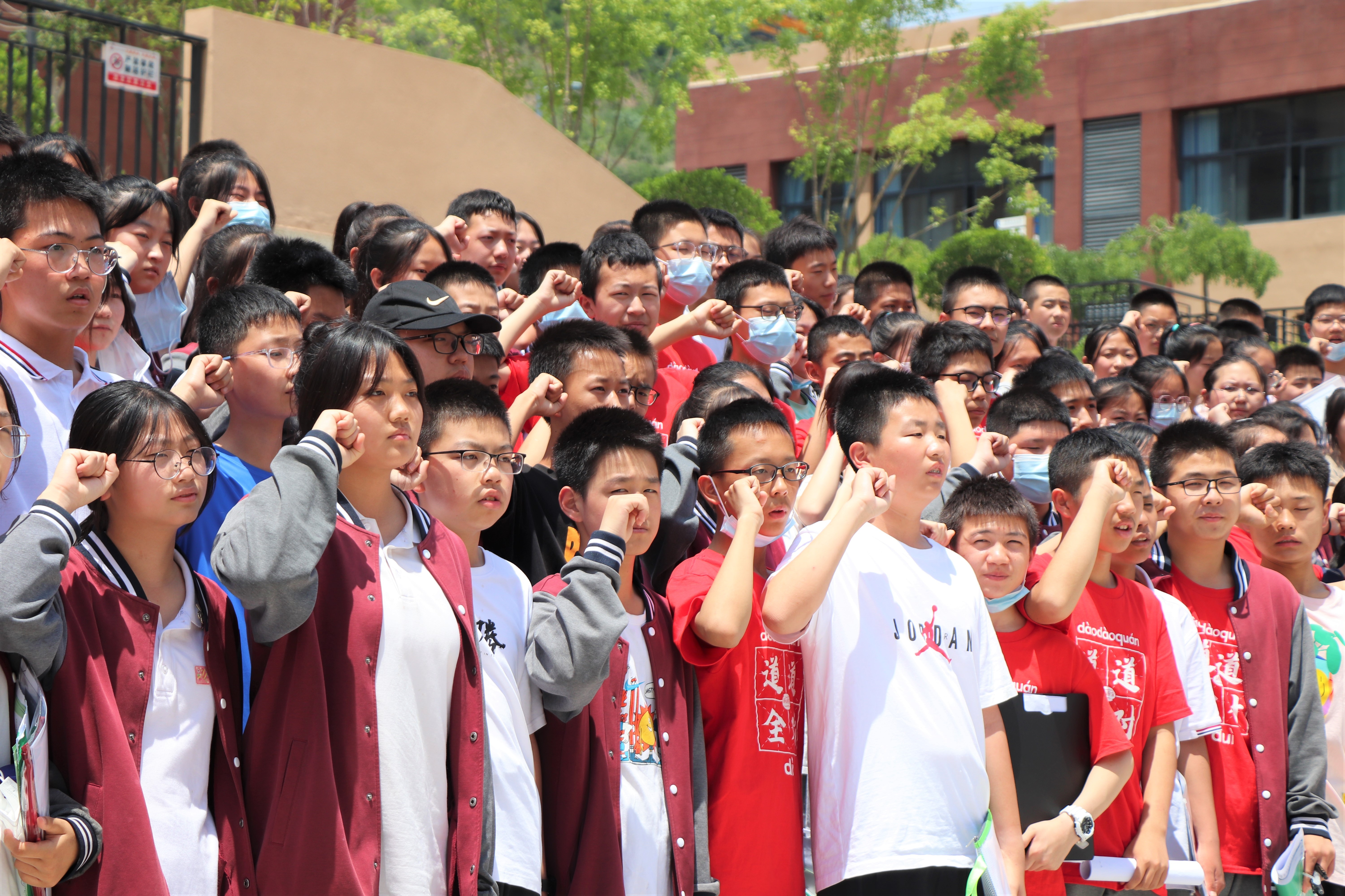 1655712525543079.jpg 1655712525543079.jpg